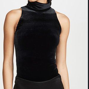 CARMAR // LF VELVET SLEEVELESS TOP